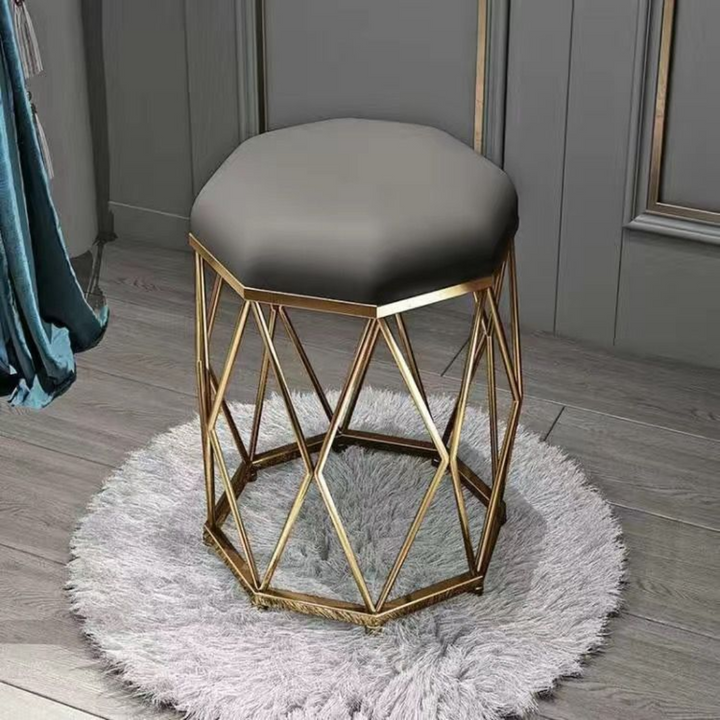 Diamond Stool 