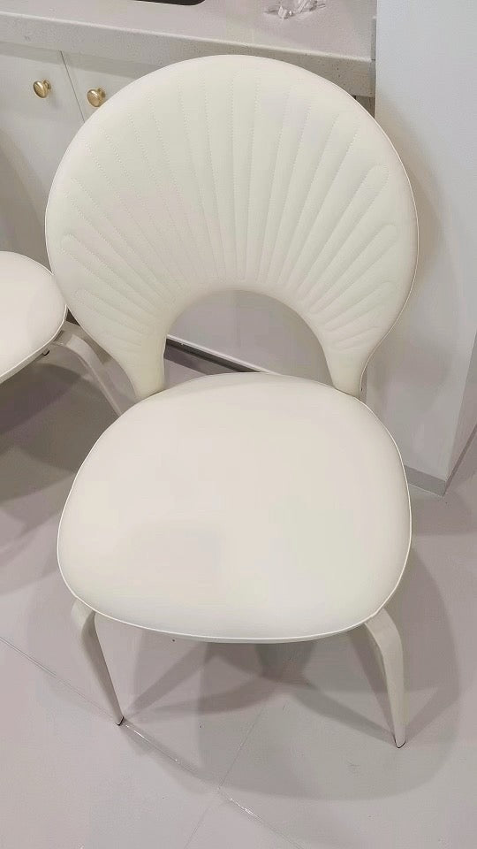shell motif nuance chair