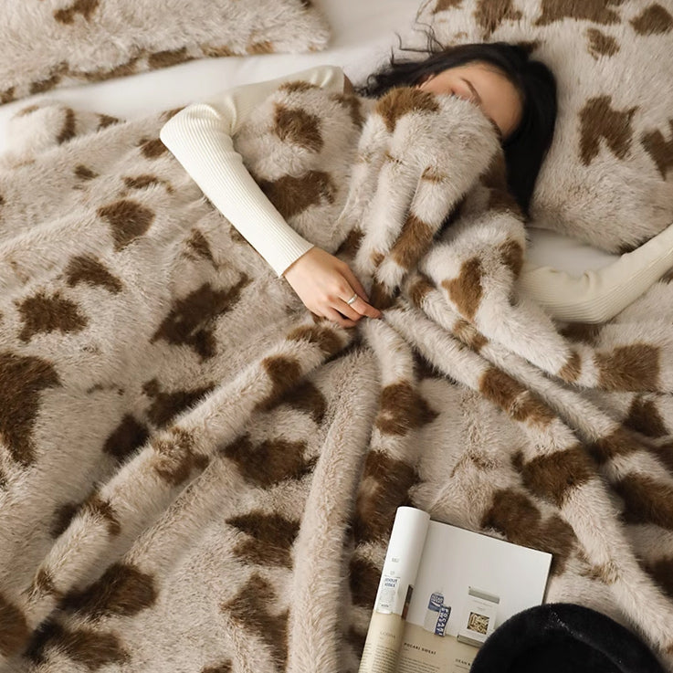 6design animal print fur blanket 