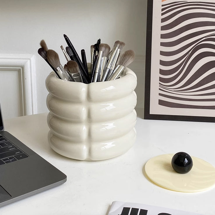 2color tree ring pen stand 