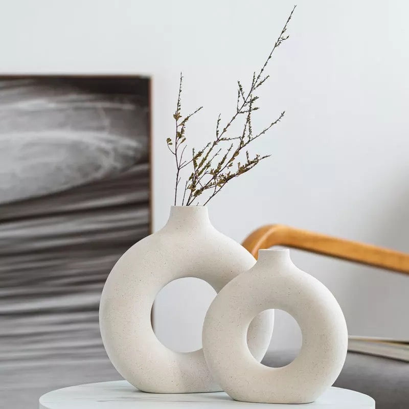 donut design flower vase 